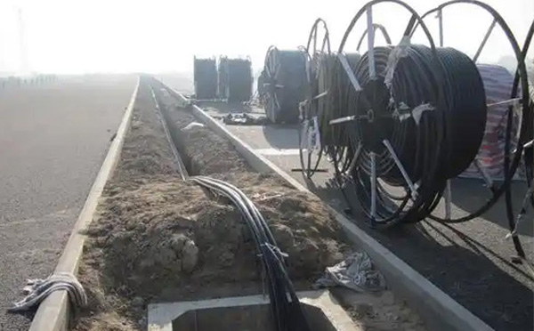 现代通信网络建设指南:天水光缆施工全流程技术解析与质量控制 现代通信网络建设指南:天水光缆施工全流程技术解析与质量控制